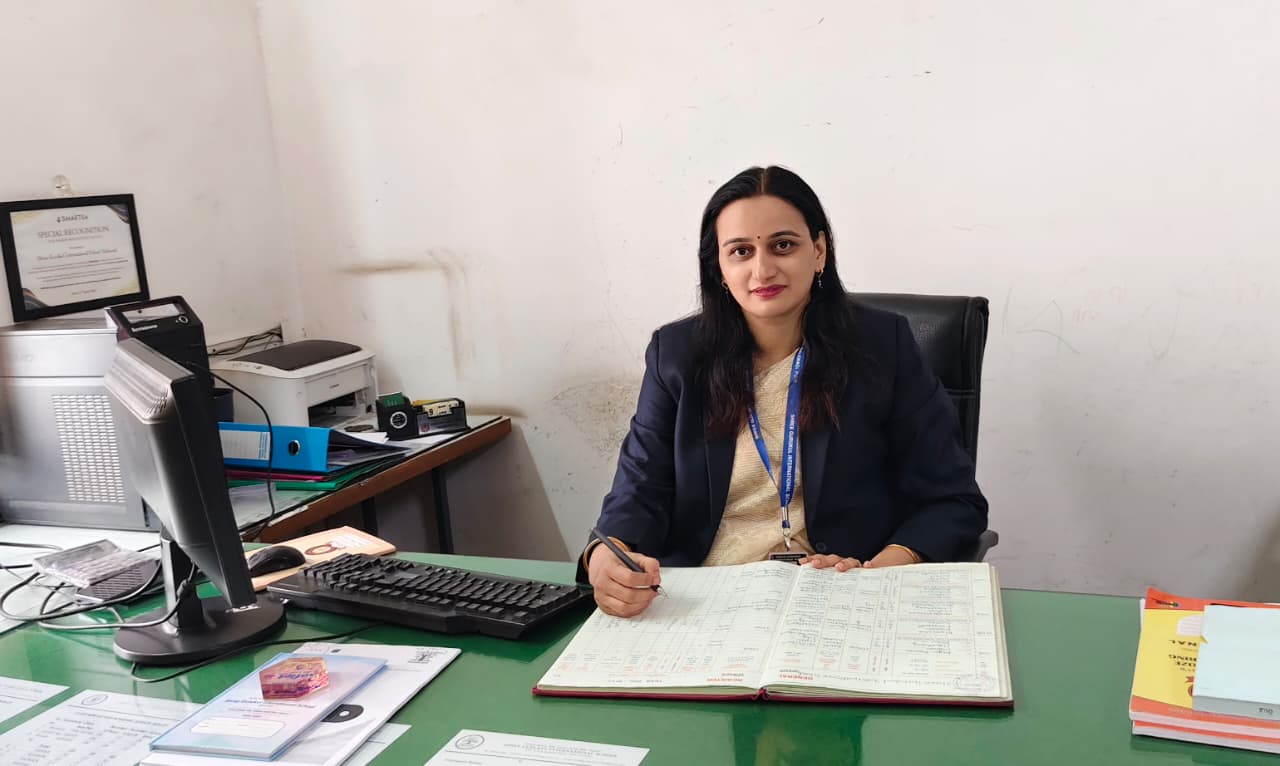 prof. sharvsri